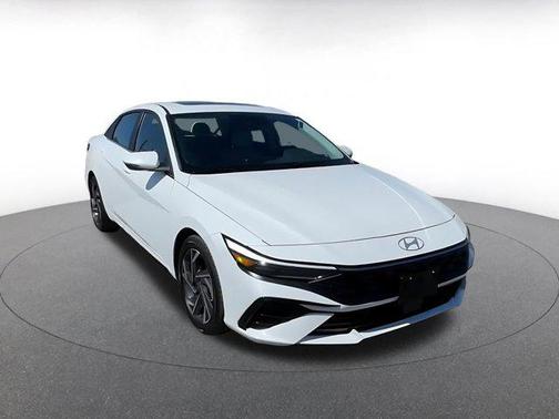 Serenity White 2025 Hyundai ELANTRA HEV Limited