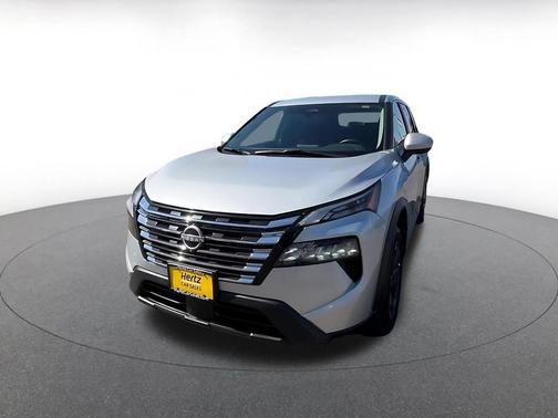 Brilliant Silver Metallic 2025 Nissan Rogue SV