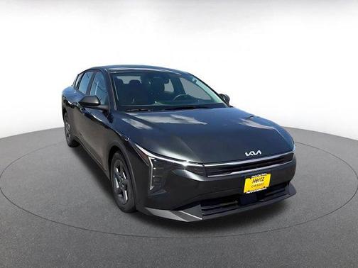 Interstellar Gray 2025 Kia K4 LXS