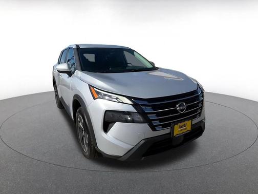 Brilliant Silver Metallic 2025 Nissan Rogue SV