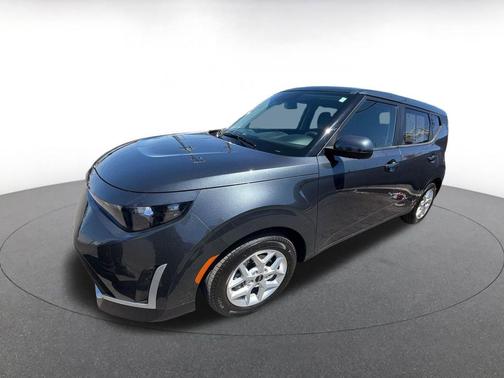 Gravity Gray 2025 Kia Soul LX