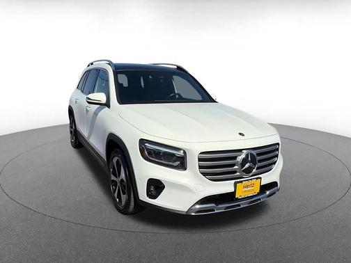 Polar White 2025 Mercedes-Benz GLB 250 Base