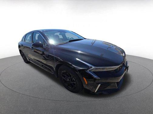 Aurora Black Pearl 2025 Kia K5 LXS