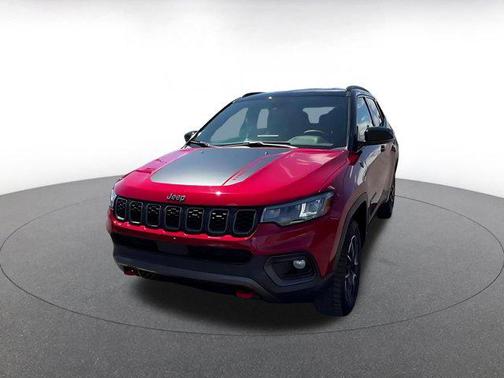 Red Hot Pearlcoat 2025 Jeep Compass Trailhawk