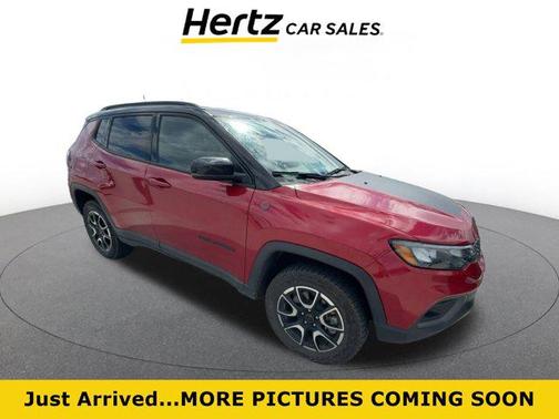 2025 Jeep Compass Trailhawk