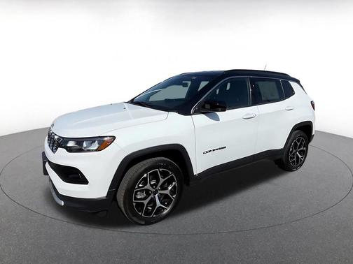 Bright White Clearcoat 2025 Jeep Compass Limited