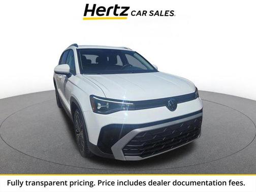 Pure White 2025 Volkswagen Taos 1.5T SE