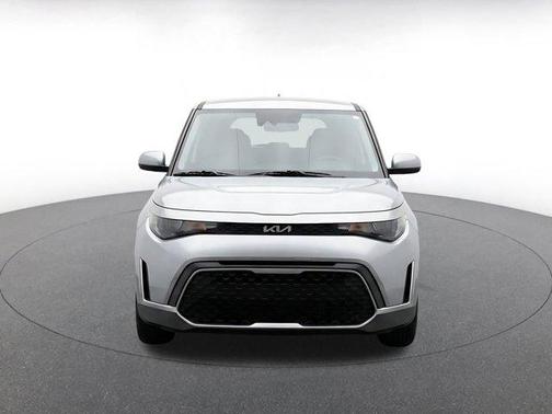 Gravity Gray 2025 Kia Soul LX