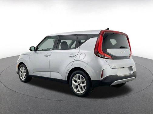 Gravity Gray 2025 Kia Soul LX