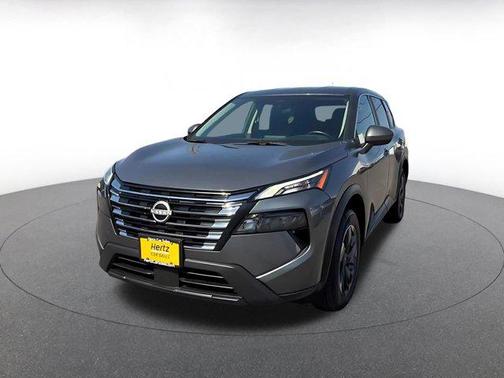 Gun Metallic 2025 Nissan Rogue SV