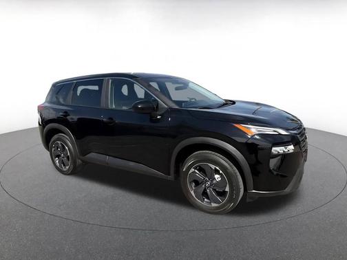 Super Black 2025 Nissan Rogue SV