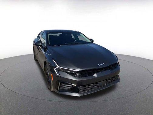 Interstellar Gray 2025 Kia K5 LXS