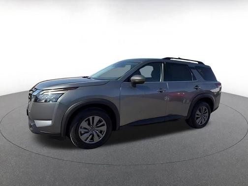 Gun Metallic 2025 Nissan Pathfinder SV 4WD