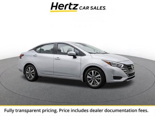 Brilliant Silver Metallic 2025 Nissan Versa 1.6 SV