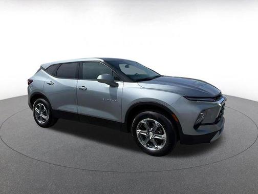 Sterling Gray Metallic 2025 Chevrolet Blazer 2LT