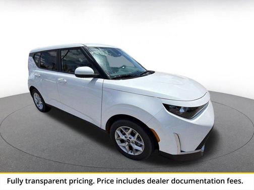 Snow White Pearl 2025 Kia Soul LX