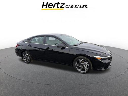 2025 Hyundai ELANTRA SEL