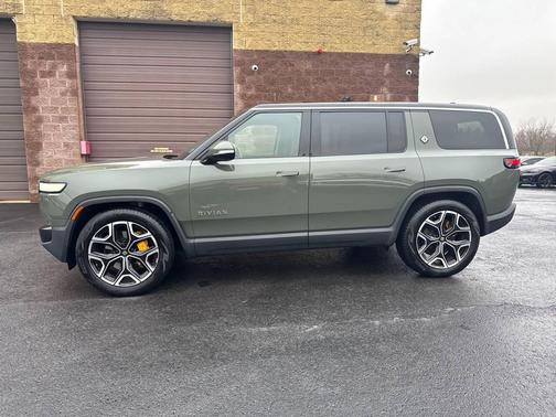 2023 Rivian R1S Launch Edition AWD 4dr SUV