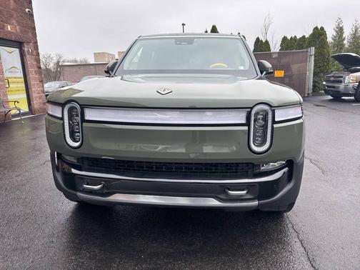 2023 Rivian R1S Launch Edition AWD 4dr SUV