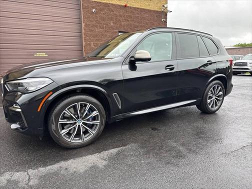 2021 BMW X5 M50i