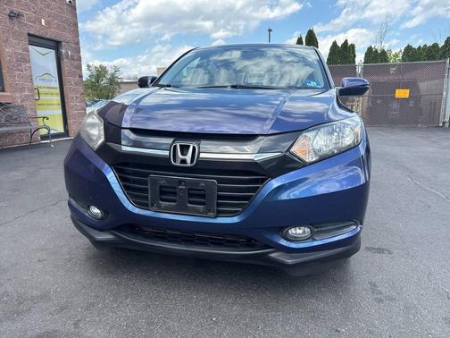 Blue 2016 Honda HR-V EX
