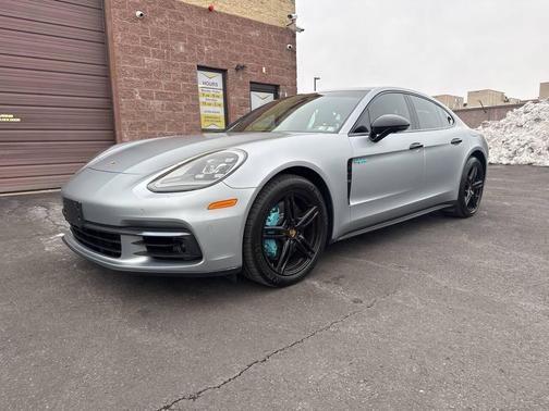 2019 Porsche Panamera 4 E Hybrid AWD 4dr Sedan