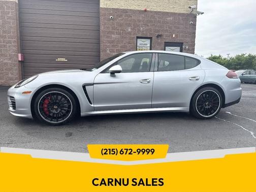 Rhodium Silver Metallic 2016 Porsche Panamera GTS