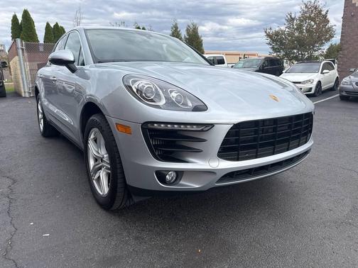 2017 Porsche Macan S AWD 4dr SUV