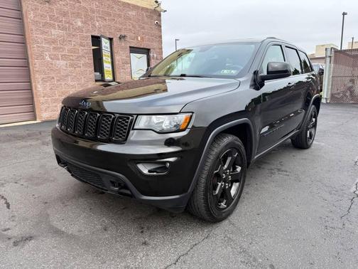 2019 Jeep Grand Cherokee Upland