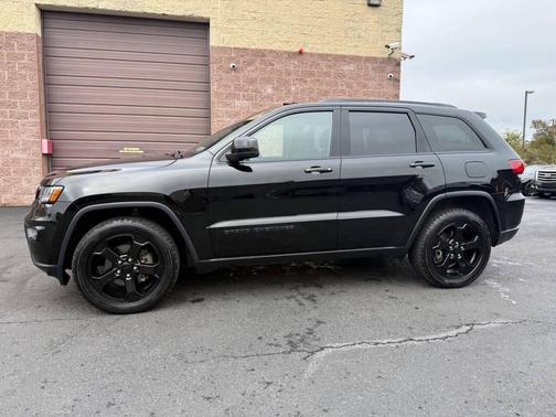 2019 Jeep Grand Cherokee Upland