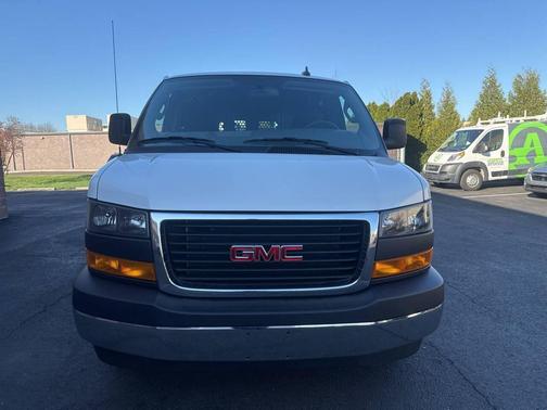 2024 GMC Savana 2500 Work Van