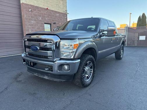 2014 Ford F-250 Lariat 4x4 4dr Crew Cab 6.8 ft. SB Pickup