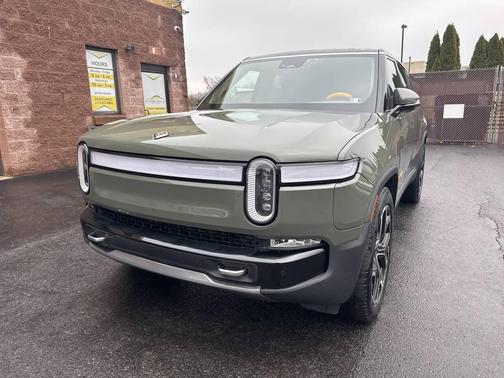 2023 Rivian R1S Launch Edition AWD 4dr SUV