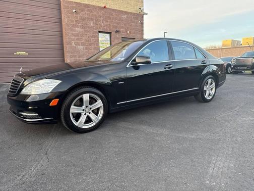 2012 Mercedes-Benz S-Class S 550 4MATIC AWD 4dr Sedan