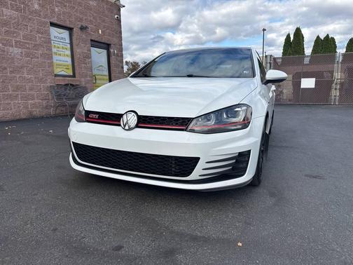 2017 Volkswagen Golf GTI 2.0T Autobahn 4-Door