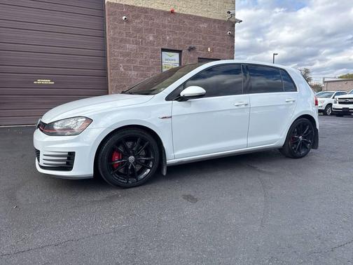 2017 Volkswagen Golf GTI 2.0T Autobahn 4-Door