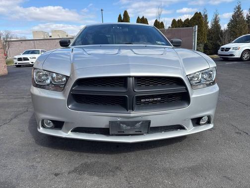 2011 Dodge Charger Base