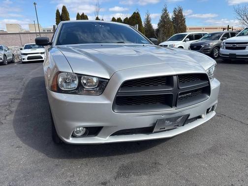 2011 Dodge Charger Base