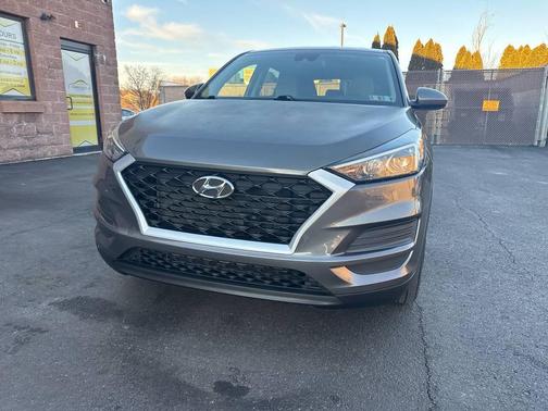 2020 Hyundai TUCSON SE AWD 4dr SUV