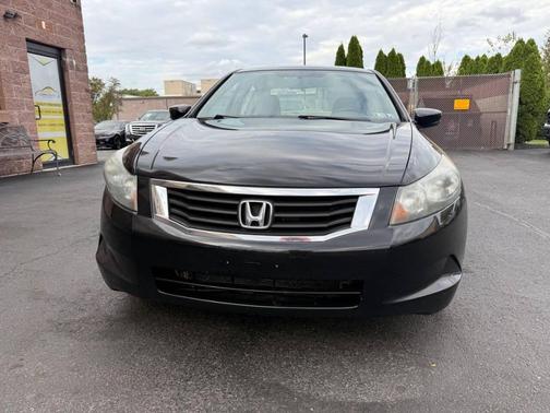 2009 Honda Accord LX 4dr Sedan 5A