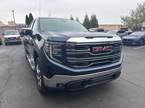 Blue 2022 GMC Sierra 1500 SLT