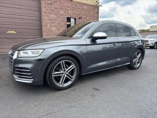2018 Audi SQ5 3.0T Premium Plus