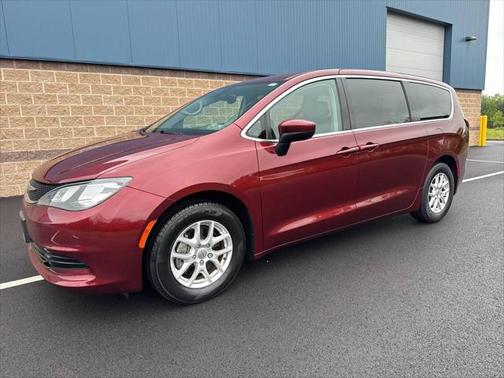 2017 Chrysler Pacifica LX