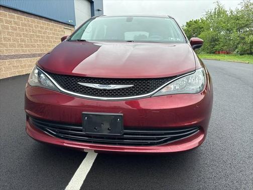2017 Chrysler Pacifica LX