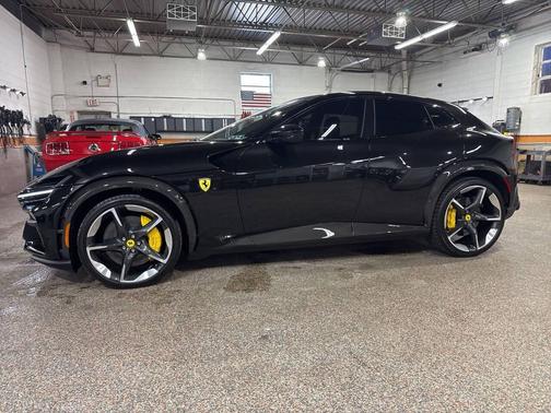 2025 Ferrari Purosangue Base AWD 4dr SUV