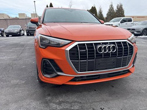 2021 Audi Q3 45 S line Premium