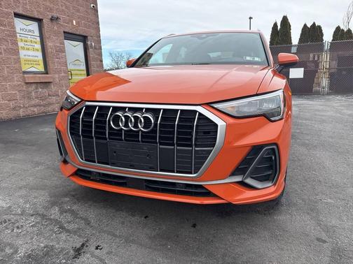 2021 Audi Q3 45 S line Premium