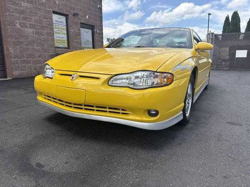 Competition Yellow 2002 Chevrolet Monte Carlo SS 2dr Coupe