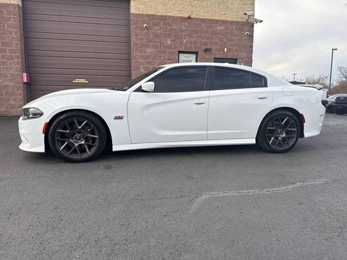 2019 Dodge Charger R/T Scat Pack