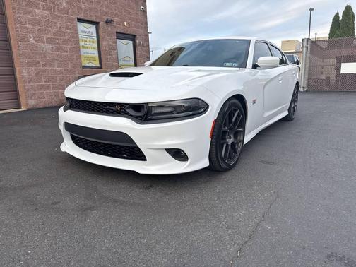 2019 Dodge Charger R/T Scat Pack